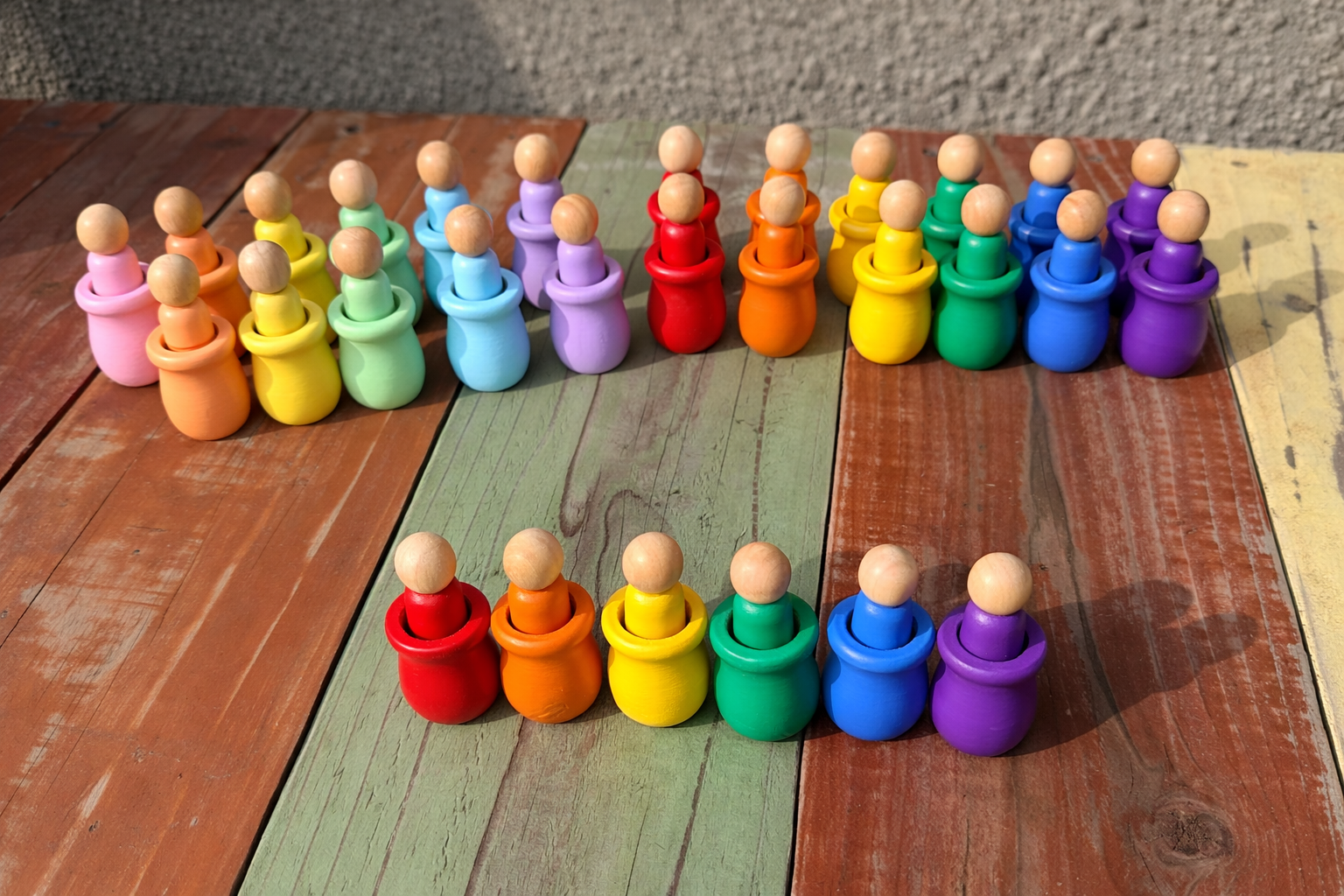 Rainbow wooden peg dolls – Set of 6