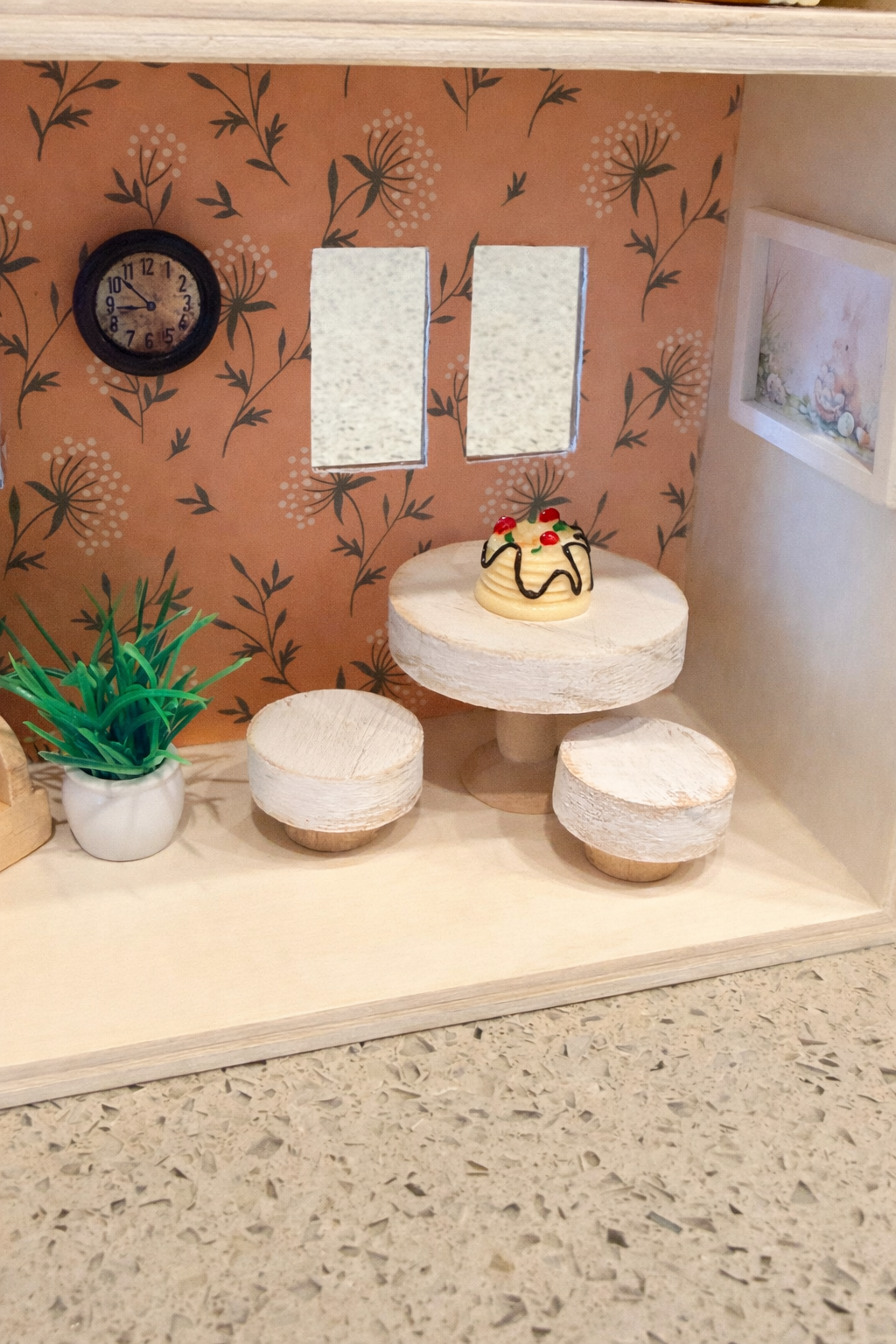 Cozy cottage dollhouse with pegs